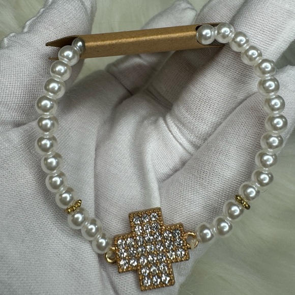 PEARL AND CRYSTAL BEADED EXPANDABLE BRACELET - Picture 8 of 17
